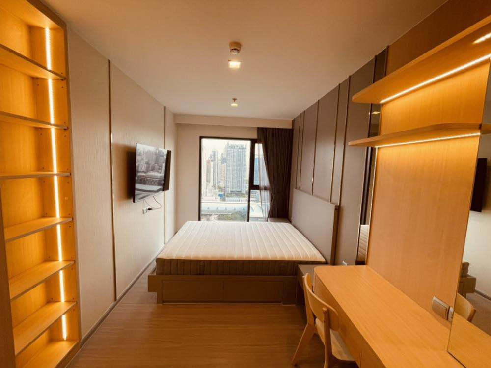 PFD-09132 Condo for rent Life Asoke Hype : Sunlit 2-Bedroom ☀️ Warm Minimal Style | Unblocked View & Beautiful Natural Light