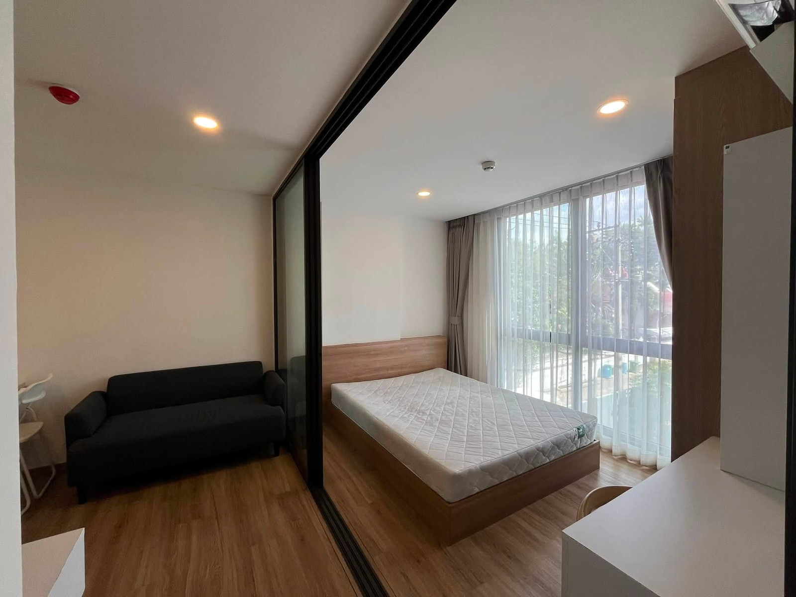 For rent CYBIQ Rama 9 – Ramkhamhaeng 24 | Pet Friendly, pets allowed | Near ARL Ramkhamhaeng and Ramkhamhaeng University.