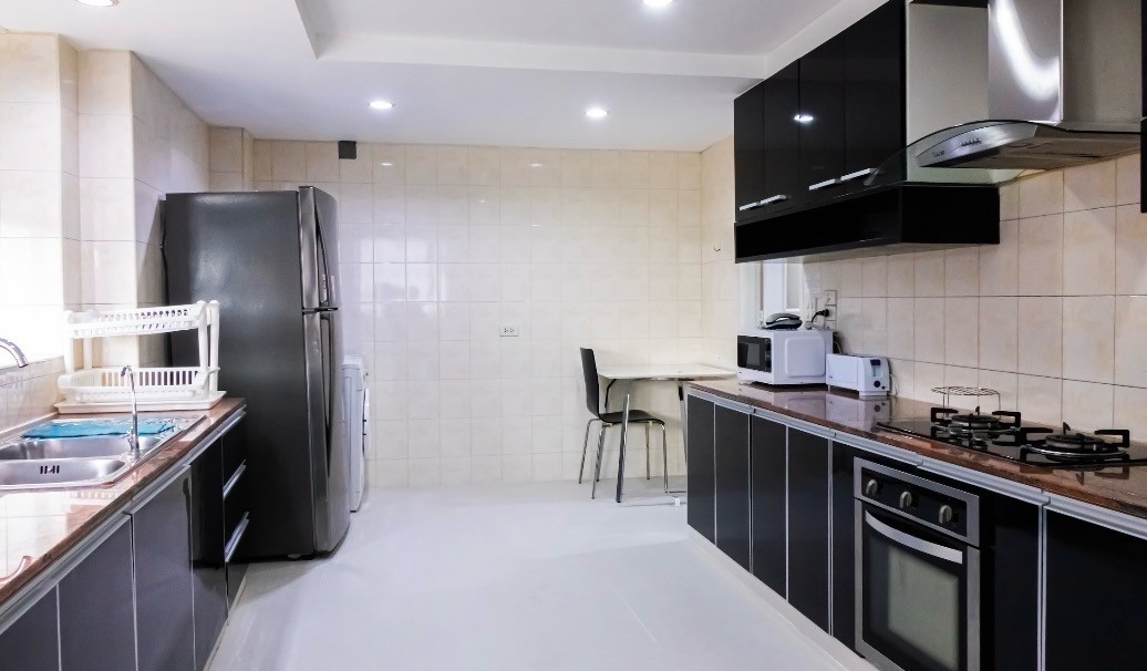 President Park Sukhumvit 24 3 bed 75k  – รูปที่ 2