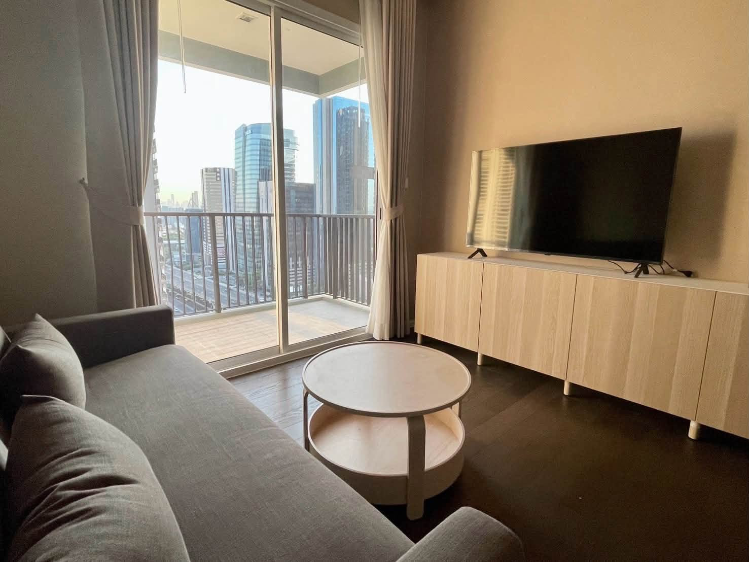 The Saint Residences, Lat Phrao Intersection Condo, new room, available and ready for rent!! The Saint Residences, Lat Phrao Intersection Condo, new room, available and ready for rent!!