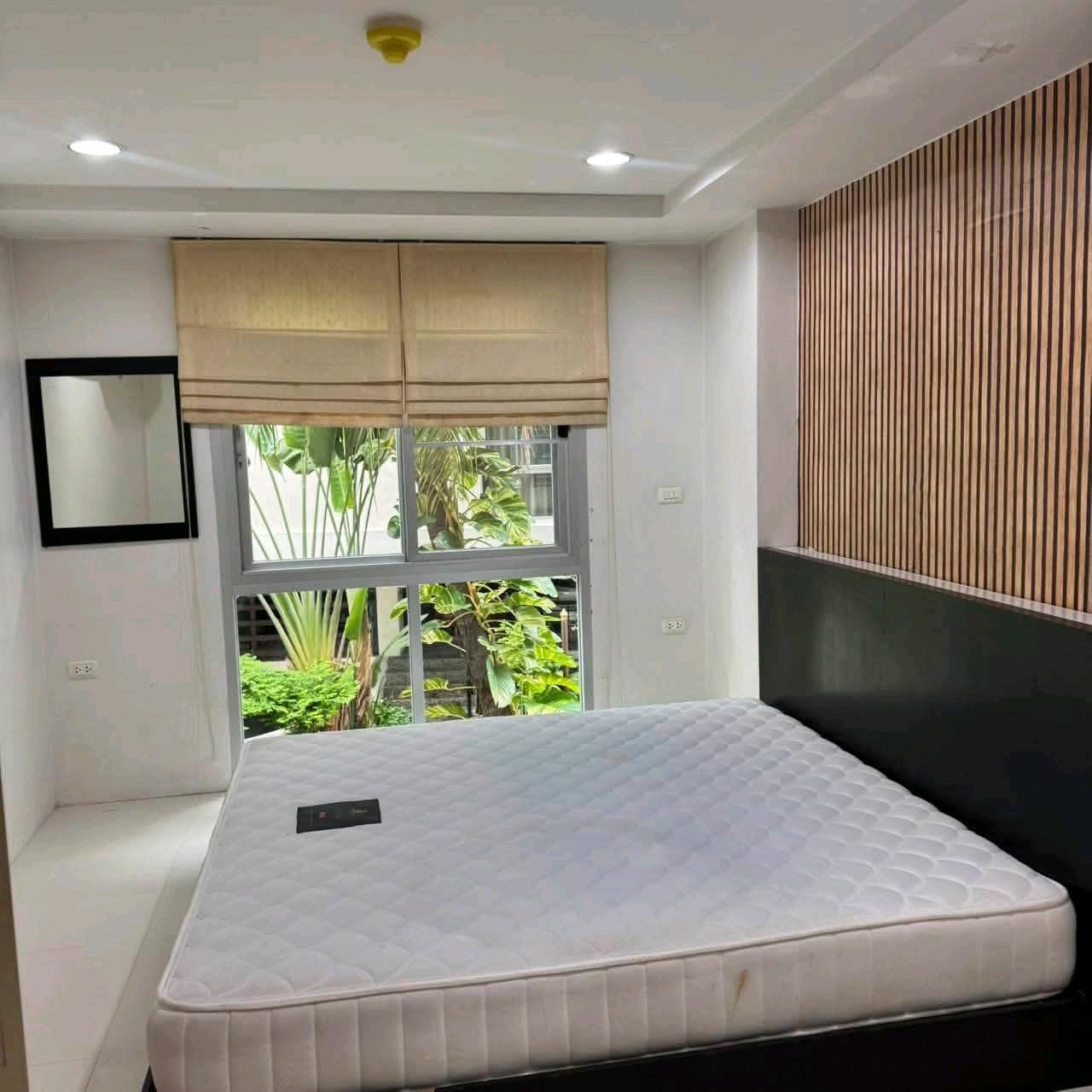 📍 Resorta Condo | 1 bedroom, 1 bathroom | 39 sq m. | 10,000 THB ✨ Condo resort in the heart of Chong Nonsi, spacious rooms, cheapest price in the project. Ready to move in! (1 bedroom, 1 bathroom, 1 living room, 2 air conditioners) 📍 Resorta Condo | 1 bedroom, 1 bathroom | 39 sq m. | 10,000 THB ✨ Condo resort in the heart of Chong Nonsi, spacious rooms, cheapest price in the project. Ready to move in! (1 bedroom, 1 bathroom, 1 living room, 2 air conditioners)