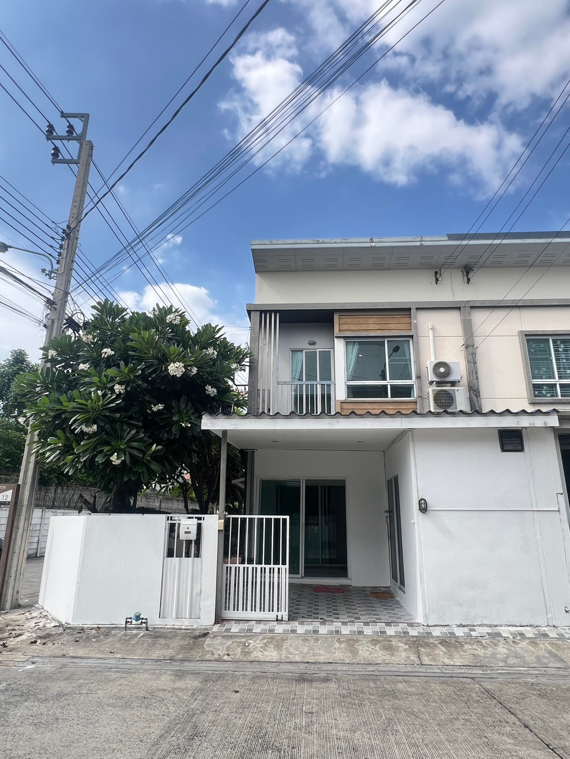 🔥ประกาศขายทาวน์โฮม 2 ชั้น 3 ห้องนอน 2 ห้องน้ำ โครงการ วิลเลต ไลท์ ราชพฤกษ์ - ปิ่นเกล้า หลังมุม เพียง 2.79 ล้านบาท🔥 🔥ประกาศขายทาวน์โฮม 2 ชั้น 3 ห้องนอน 2 ห้องน้ำ โครงการ วิลเลต ไลท์ ราชพฤกษ์ - ปิ่นเกล้า หลังมุม เพียง 2.79 ล้านบาท🔥