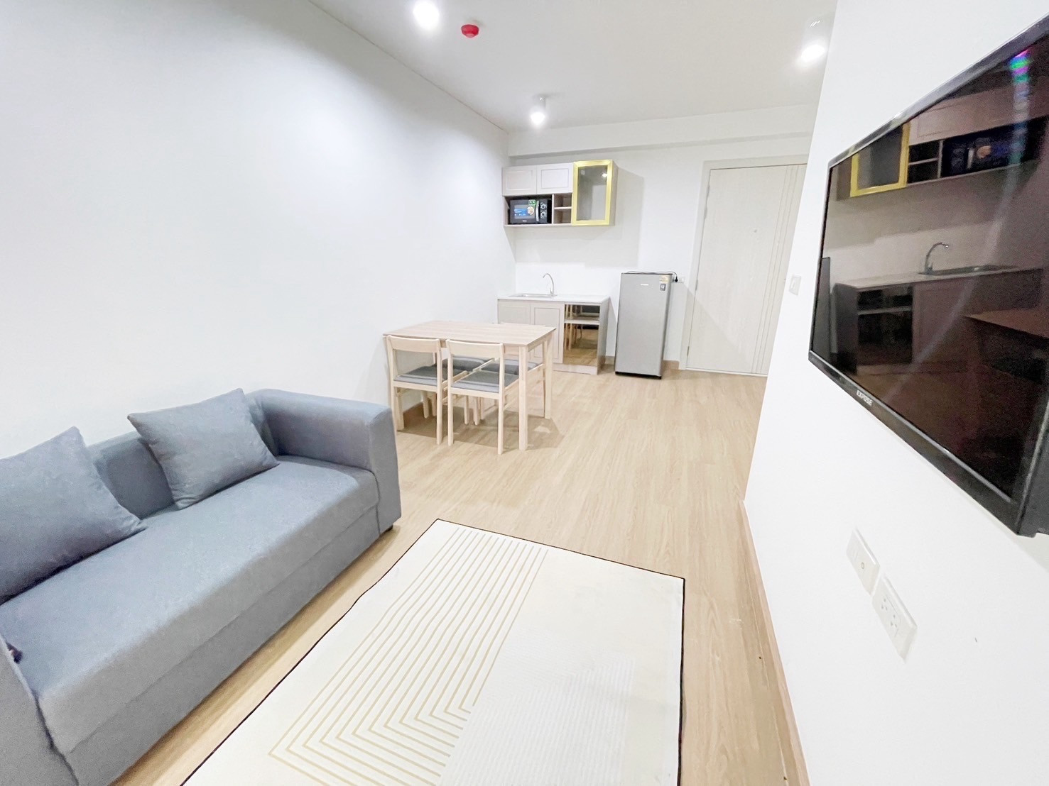 () Ⓜ️Condo for rent, Iris Westgate, near Central Bang Yai 🚄 MRT Khlong Bang Phai 🌟There is a washing machine.