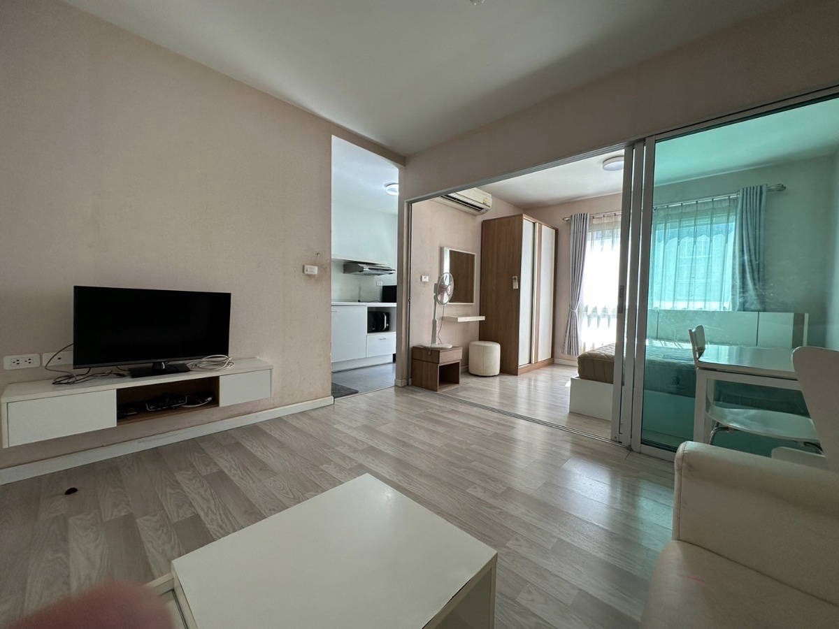 For sale: Plum Phahonyothin 89, beautiful room, ready to move in.