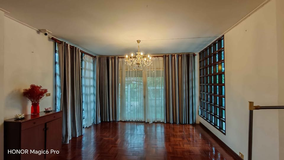 🟢 ให้เช่าบ้านเดี่ยว 2 ชั้น 100 ตร.วา 5 ห้องนอน 5 ห้องน้ำ เหมาะอยู่อาศัยครอบครัวใหญ่ หรือทำโฮมออฟฟิศ – รูปที่ 4