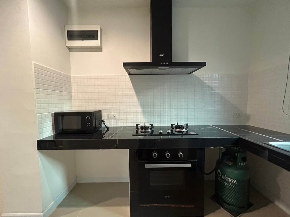 Delight Donmueang-Rangsit 3 ห้องนอน Bed room 3 ห้องน้ำ 180 ตรม. sqm. - ขนาดที่ดิน Land size 57.4 ตรว. sqw. จอดรถ 3 คัน Delight Donmueang-Rangsit 3 ห้องนอน Bed room 3 ห้องน้ำ 180 ตรม. sqm. - ขนาดที่ดิน Land size 57.4 ตรว. sqw. จอดรถ 3 คัน