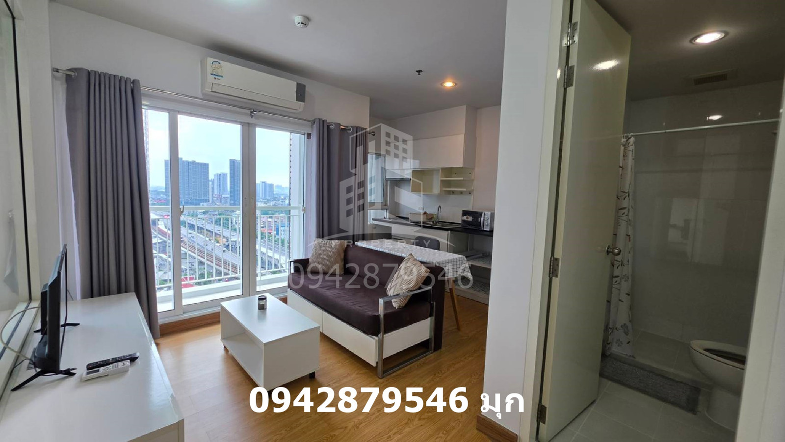 For rent, Parkland Grand Taksin, 18th floor, size 35 square meters.