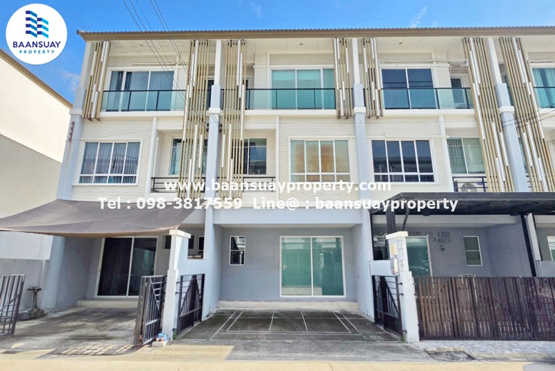 For rent, 3-story townhome, Chaengwattana Road, near Muang Thong Thani. and Chaengwattana Expressway