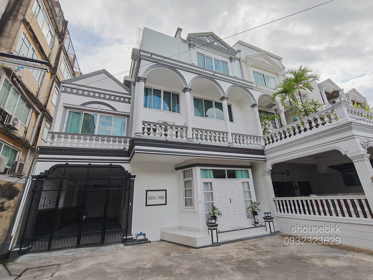 Single house Rama 3, newly renovated for a large family. Vacant and ready for rent!! Single house Rama 3, newly renovated for a large family. Vacant and ready for rent!!