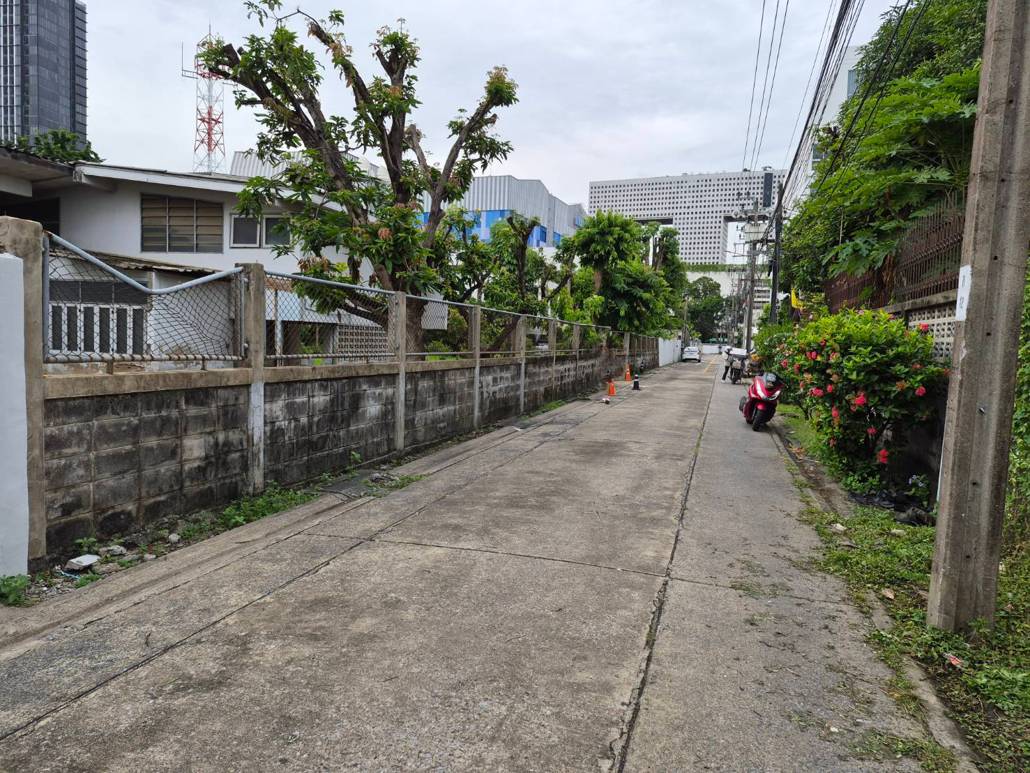 ที่ดิน รัชโยธิน ขนาด 241 ตร.วา ใกล้ BTS ห้าง Major ห้างเซ็นทรัล พหลโยธิน, ม.เกษตร, เสนาฯ, รัชดาภิเษก