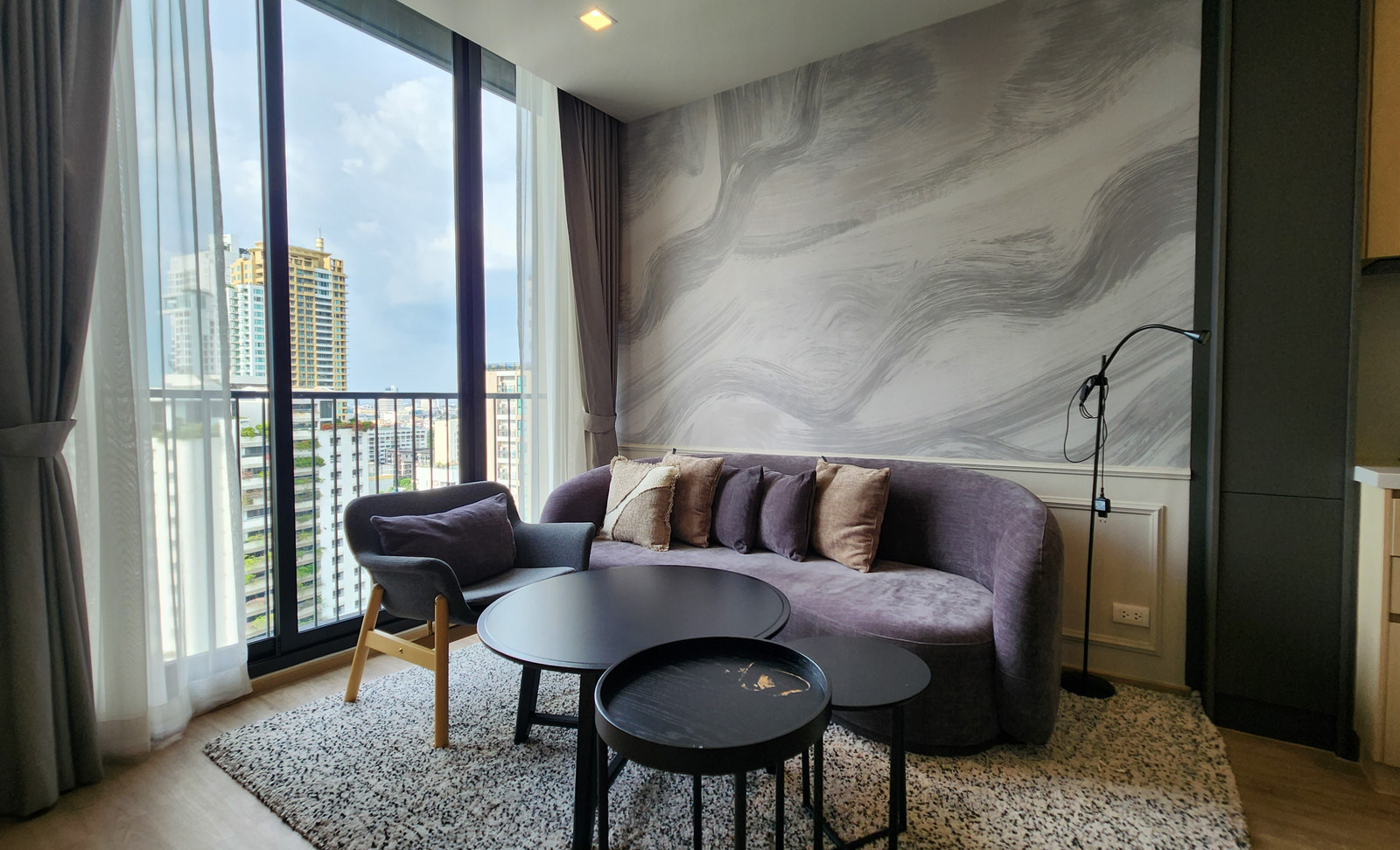 For Rent Noble State Sukhumvit 39 – Beautiful unit with an unblocked view. For Rent Noble State Sukhumvit 39 – Beautiful unit with an unblocked view.