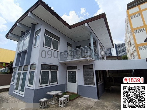 For rent, 2-story detached house, Soi Pracharat Sai 1, Soi 10, near MRT Bang Pho. For rent, 2-story detached house, Soi Pracharat Sai 1, Soi 10, near MRT Bang Pho.