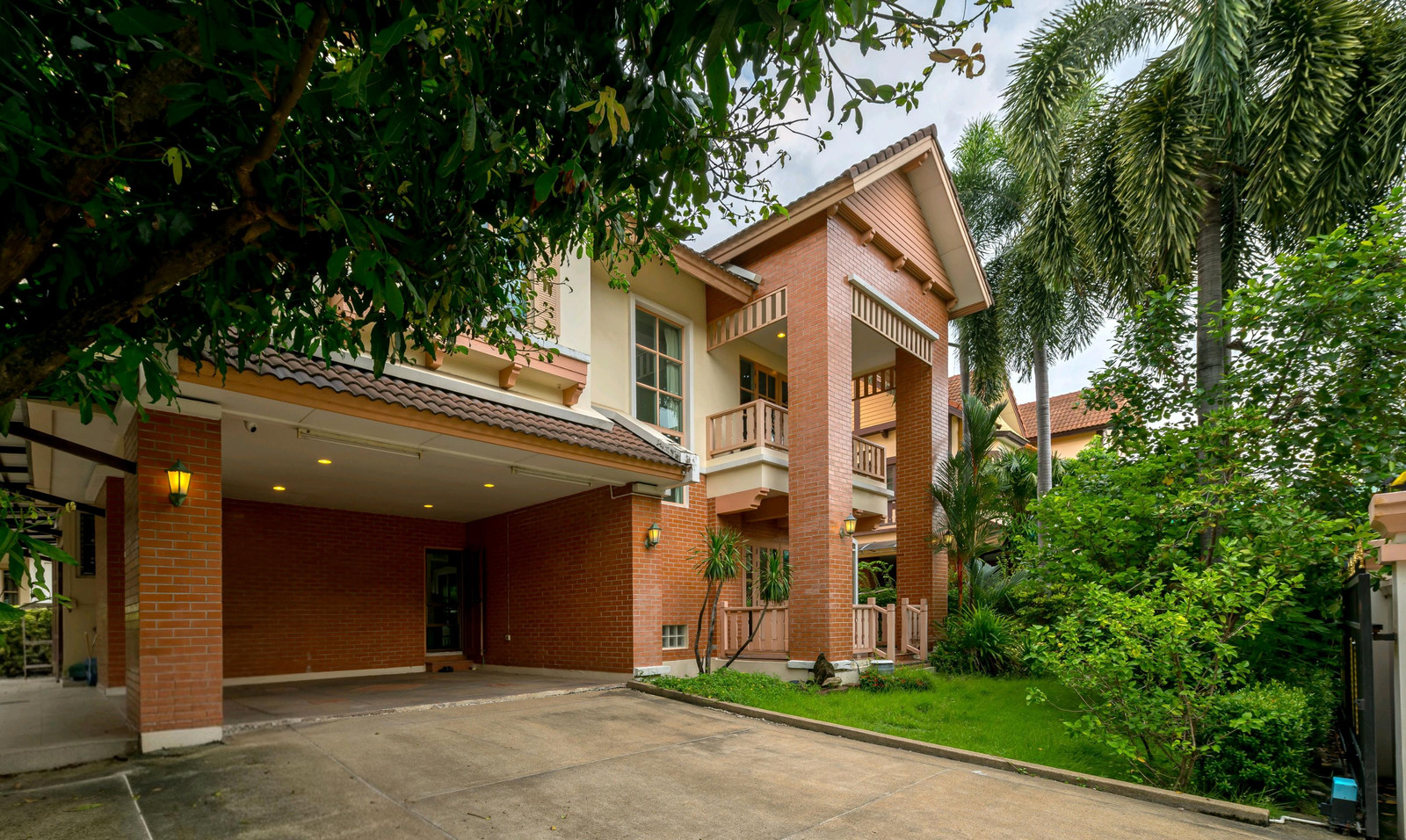 Laddarom Elegance พระราม 2 บ้านใหญ่ 104.5 ตร.วา Renovated บางส่วนไว้แล้ว สไตล์โครงการหรู [จาก Q-House] 🌳 (ลัดดารมย์ อิลิแกนซ์ พระราม 2) 