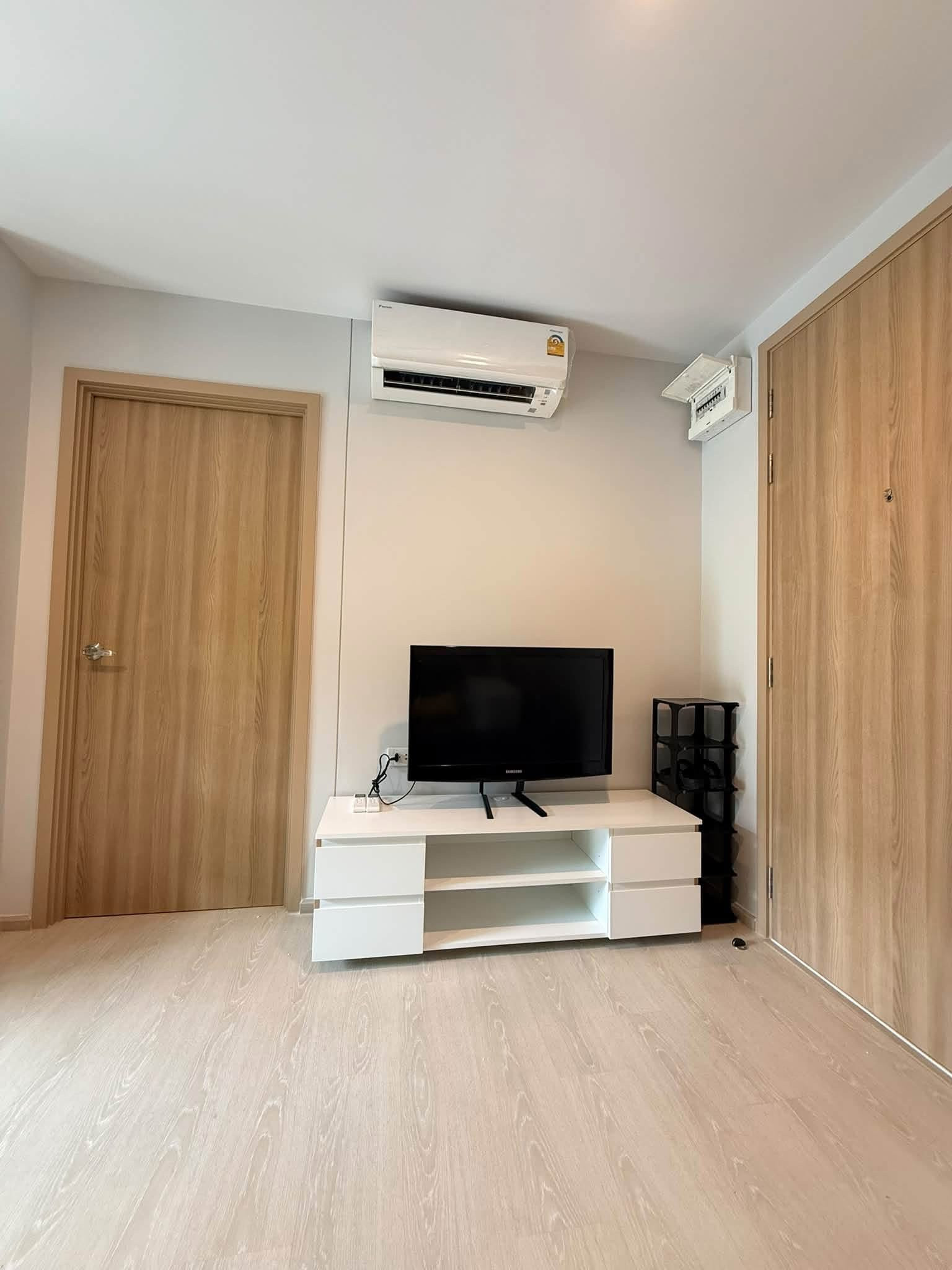 ห้องใหม่แกะกล่อง✨แต่งสวยเฟอร์ครบ หิ้วกระเป๋าเข้าอยู่ได้เลย✔️ ✨🏢โครงการ 𝗡𝗨𝗘 𝗖𝗢𝗡𝗡𝗘𝗫 𝗖𝗢𝗡𝗗𝗢 𝗗𝗢𝗡𝗠𝗨𝗔E𝗡𝗚   – รูปที่ 4