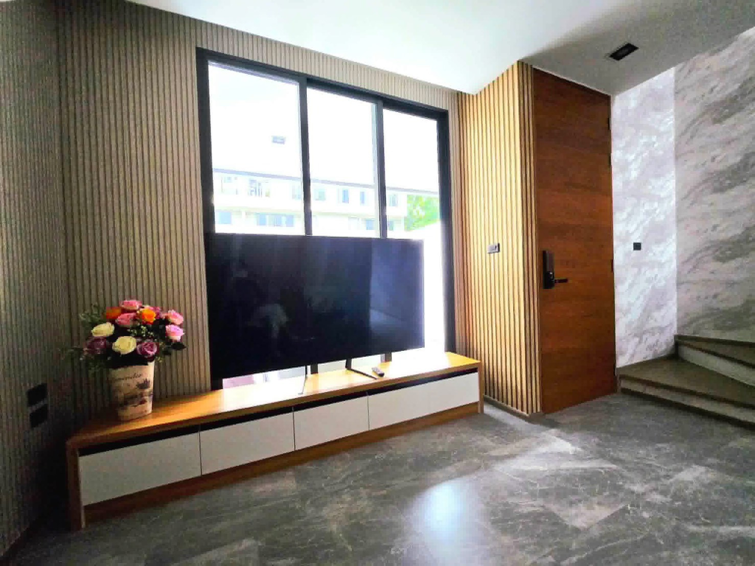 THER ladprao 93 3b4b 223sqm, 3.5storey, Fully furnish, 24hr security, Fitness, Swiming pool,  – รูปที่ 3