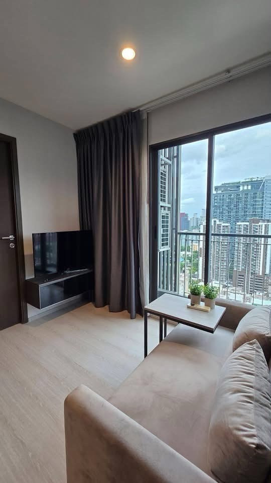 For rent: For Rent Rhythm Asoke For rent: For Rent Rhythm Asoke