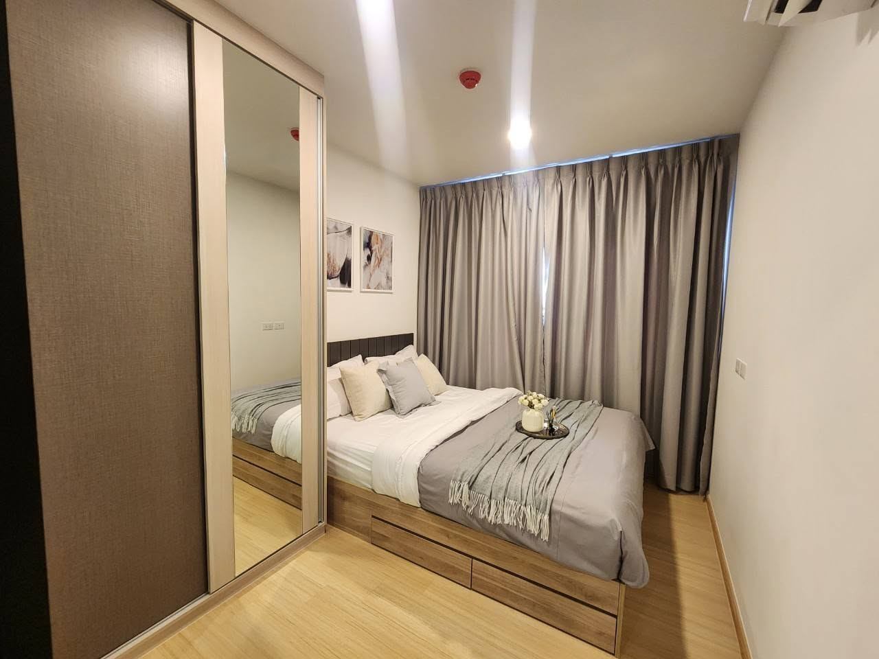 For Rent: Chewathai Hallmark Ladprao-Chokchai 4 Condo (Near MRT Chokchai 4) For Rent: Chewathai Hallmark Ladprao-Chokchai 4 Condo (Near MRT Chokchai 4)