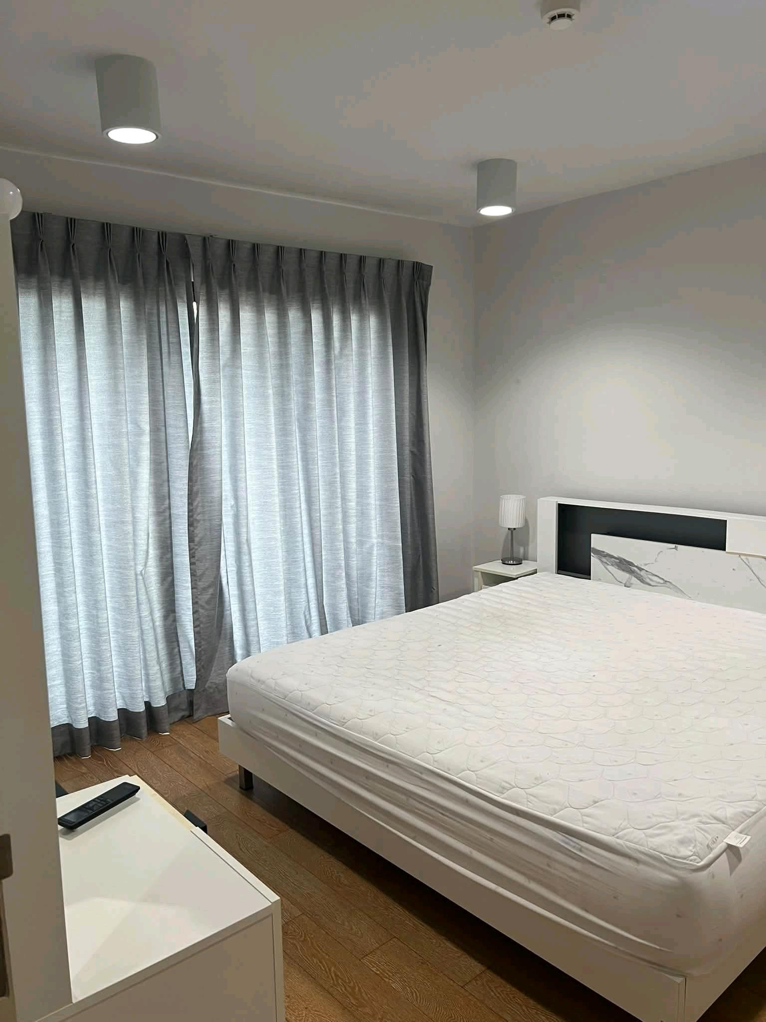 For rent: Bangkok Feliz @Krungthonburi, 4th floor.