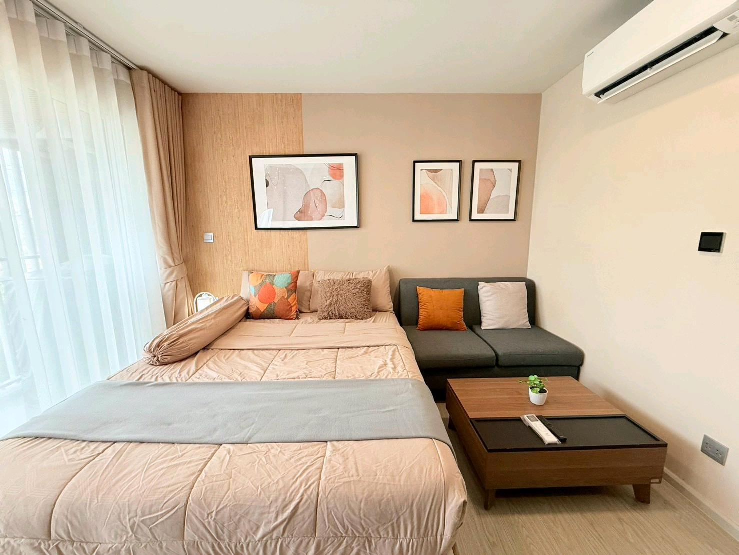 🏝️ For rent 𝗞𝗔𝗩𝗘 𝗧𝗢𝗪𝗡 𝗜𝗦𝗟𝗔𝗡𝗗 | Corner room✨|Building D, 3rd floor |💰Price 𝟭𝟬,𝟬𝟬𝟬 Baht/month‼️