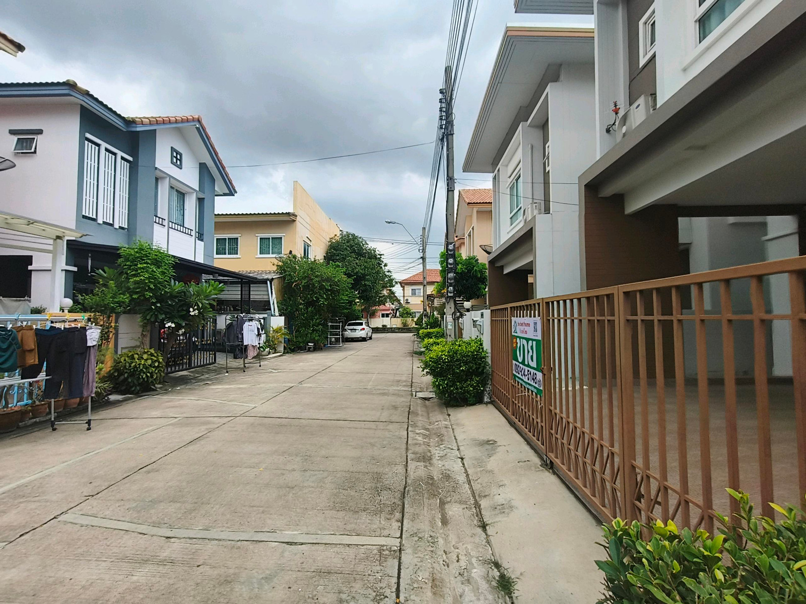 ขายบ้านเดี่ยวสภาพใหม่พร้อมเฟอร์ทั้งหลัง – รูปที่ 3