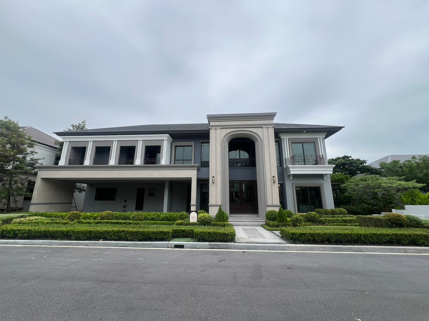 Grand Bangkok Boulevard Ratchaphruek - Pinklao Village (A998)