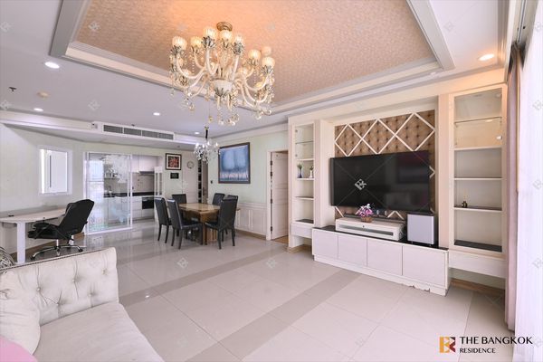 3BED Room For rent By Khun Bo