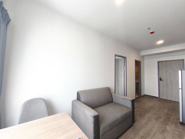 Condo for rent, Rich Point @ BTS Wutthakat, beautiful room, high floor, city view, ready to move in.