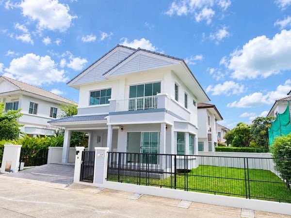 H-69044 ขาย บ้านเดี่ยว หมู่บ้าน มัณฑนา วงแหวน – เทพารักษ์ Manthana Wongwaen – Teparak #Manthanaวงแหวนเทพารักษ์ #บ้านเดี่ยวถนนเทพารักษ์ #บ้านเดี่ยวรีโนเวทใหม่ 