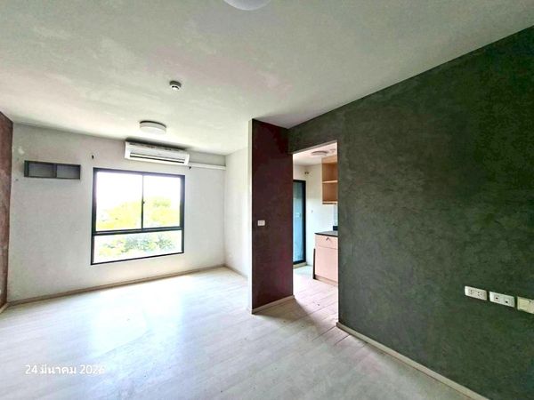 Who is looking for Condo with a budget of 1.3 million in the Rama 2 area with a large department store and amenities close at hand. This room is very interesting!