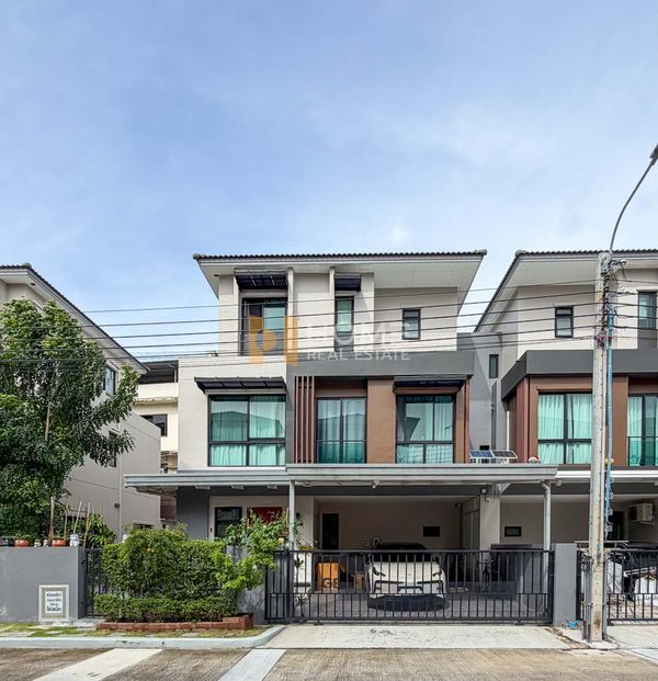 Ninya Kanlapaphruek / 4 Bedrooms (FOR SALE) BALL398