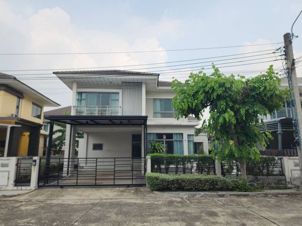 Perfect Place 3 Ratchaphruek, near the main road Ratchaphruek, Rattanathibet, near MRT Bang Rak Noi Tha It Station.