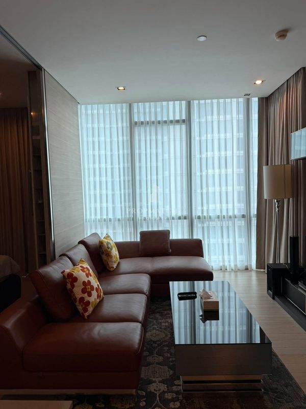 ✨Flash Deal ✨The Room Sukhumvit 21 (1Bed 1Bath 52SQM.) ready to move in! Only 40,000 baht per month Tel.0981315848 @propmatch