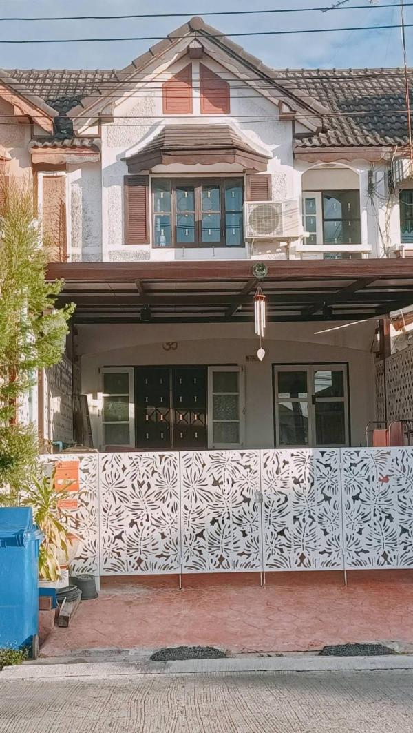 For Sale Townhouse/Townhome  , Inglada Bangplee - Tamru , Tamru , Bang Phli , Samut Prakarn , CX-175105