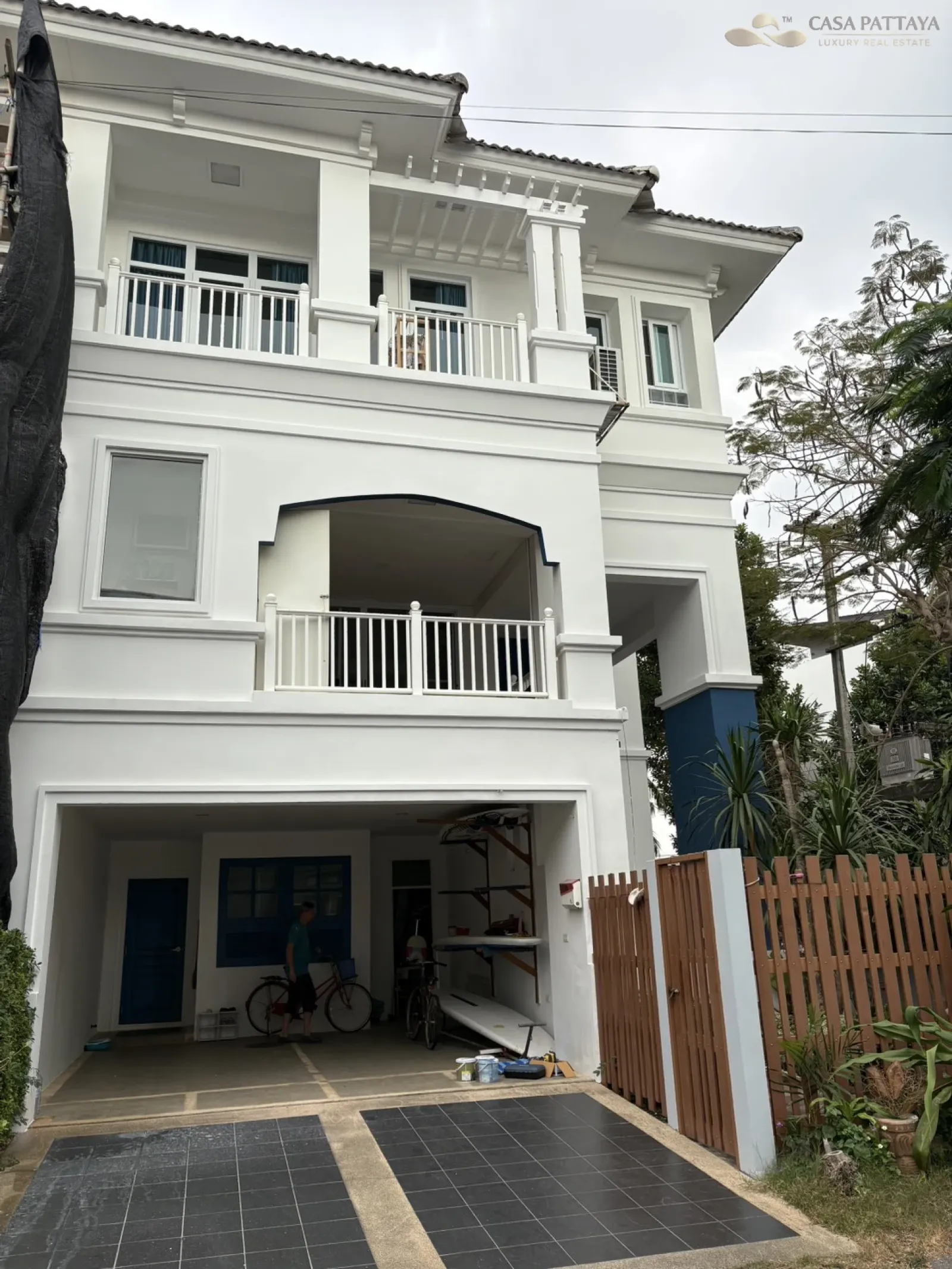 ให้เช่าบ้าน 3 ชั้น โครงการ Dhewara – ซอยนาจอมเทียน 14 ให้เช่าบ้าน 3 ชั้น โครงการ Dhewara – ซอยนาจอมเทียน 14