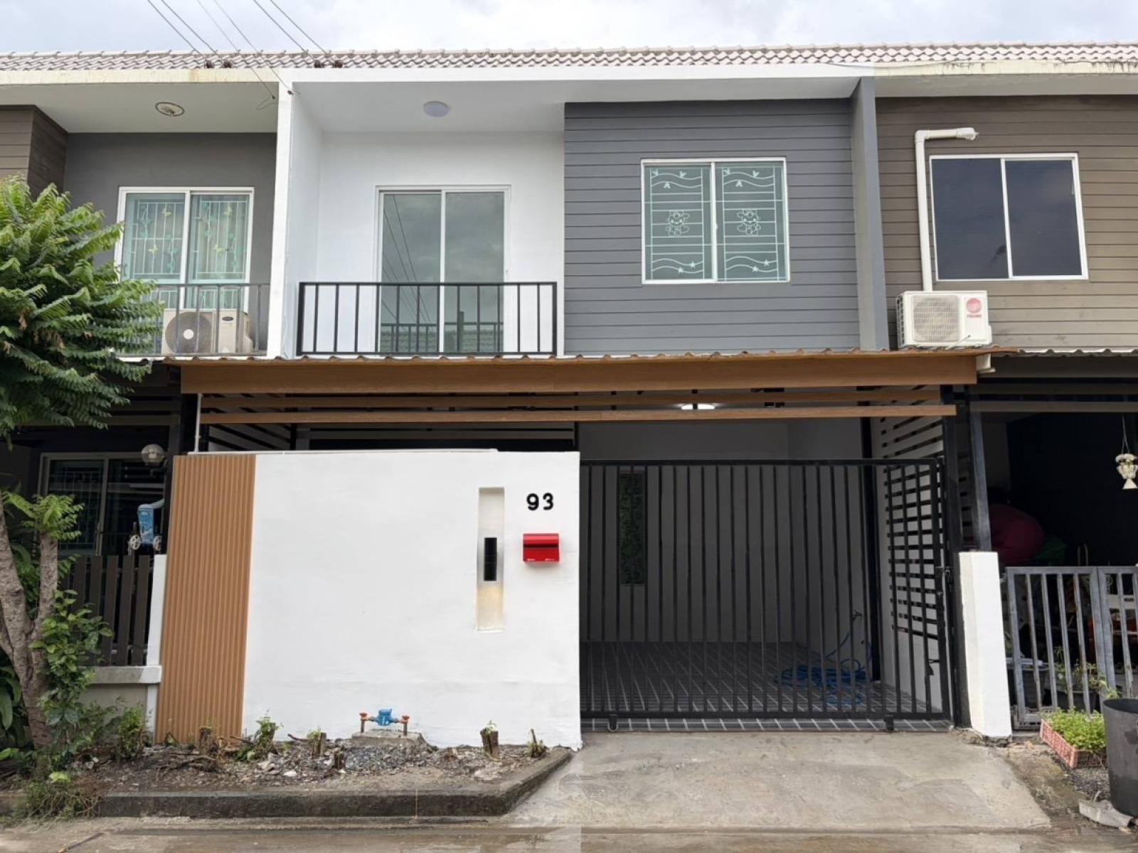 ขายทาวน์เฮ้าส์/ทาวน์โฮม  เดอะ คัลเลอร์ส บางนา - วงแหวนฯ 4 รีโนเวทใหม่ บางพลีใหญ่ บางพลี สมุทรปราการ CX-174443