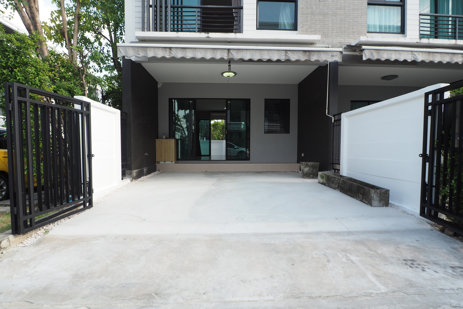 ขาย ทาวน์โฮม 3 ชั้น บ้านกลางเมือง พระราม9-รามคำแหง ติดสวนสาธารณะ หลังมุม  – รูปที่ 2