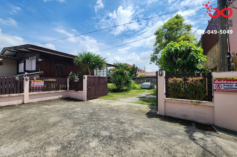 Land for sale, already filled, 61 sq m, Senanikom 1, Soi 25, near Phahon Yothin, Lat Pla Khao, Kasetsart University. Land for sale, already filled, 61 sq m, Senanikom 1, Soi 25, near Phahon Yothin, Lat Pla Khao, Kasetsart University.