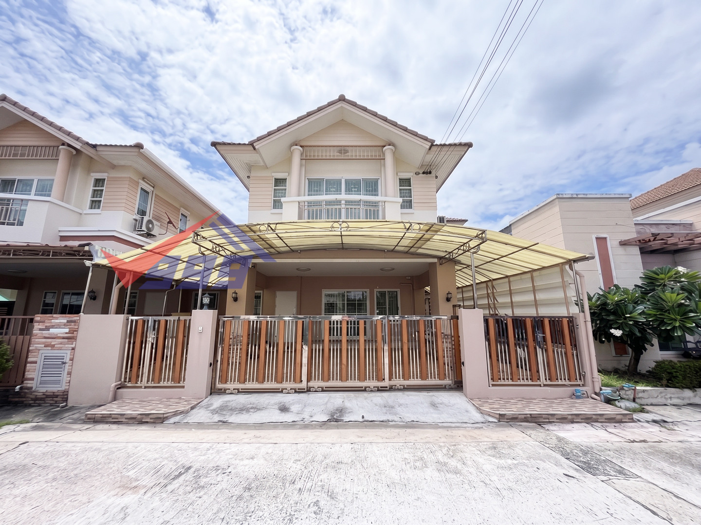 บ้านเดี่ยวธีรินทร์ เพชรเกษม 5 ห้องนอน 4 ห้องน้ำ บ้านเดี่ยวธีรินทร์ เพชรเกษม 5 ห้องนอน 4 ห้องน้ำ