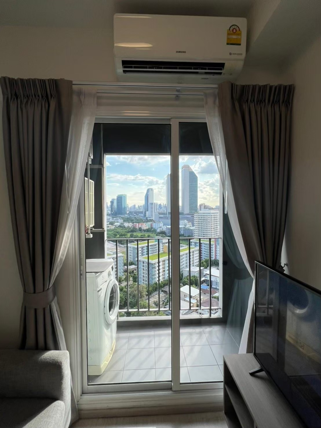 Chapter one Eco Condo  1นอน ห้องมุมวิวสระว่ายน้ำ ชั้นสูง เช่า13,000 ว่างพร้อมเข้าอยู่ – รูปที่ 4
