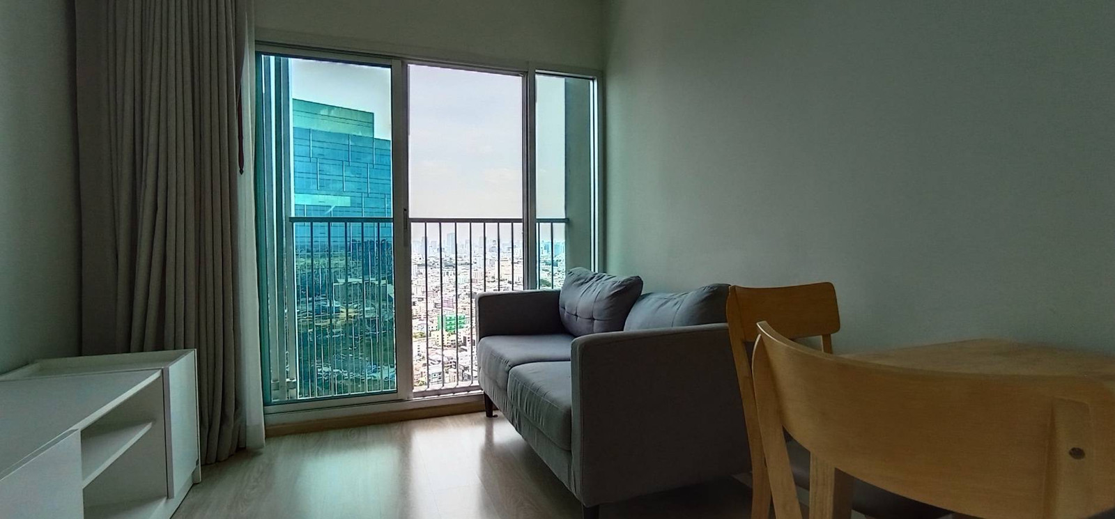 ให้เช่า  โนเบิล รีวอล์ฟ รัชดา 1 ชั้น35, 1Bed,26.26 sqm , ฿14,000.- ,วิวดี, เฟอร์พร้อม,ติด MRTศูนย์วัฒนธรรม   – รูปที่ 3