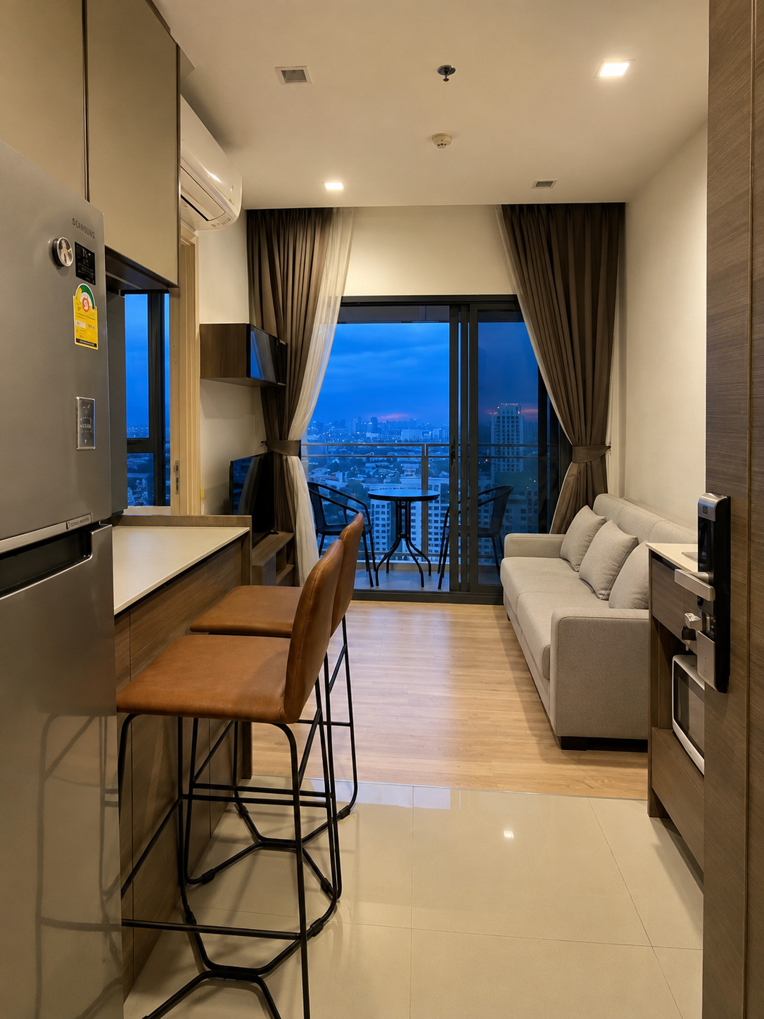 ขายด่วนมาก 1ห้องนอน 26.91 ตร.ม ชั้นสูงมาก นัดชมห้องได้ทุกวัน โทร 0962615656