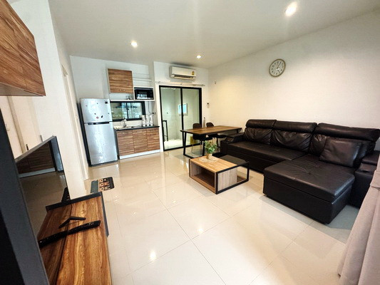 [ให้เช่า] หมู่บ้าน พลีโน่ สุขุมวิท - บางนา / 3 ห้องนอน 2 ห้องน้ำ / 18 ตรว. 110 ตรม. **23,000** ทาวน์เฮ้าส์ 2 ชั้นหลังมุมตกแต่งสวย เฟอร์นิเจอร์และเครื่องใช้ไฟฟ้าครบชุด เดินทางสะดวก พร้อมเข้าอยู่ เพียง 10 นาทีจากห้างเมกาบางนา – รูปที่ 2