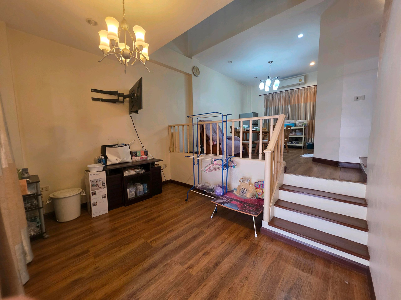 3-story townhome for sale, Baan Klang Muang Ratchada-Lat Phrao project.