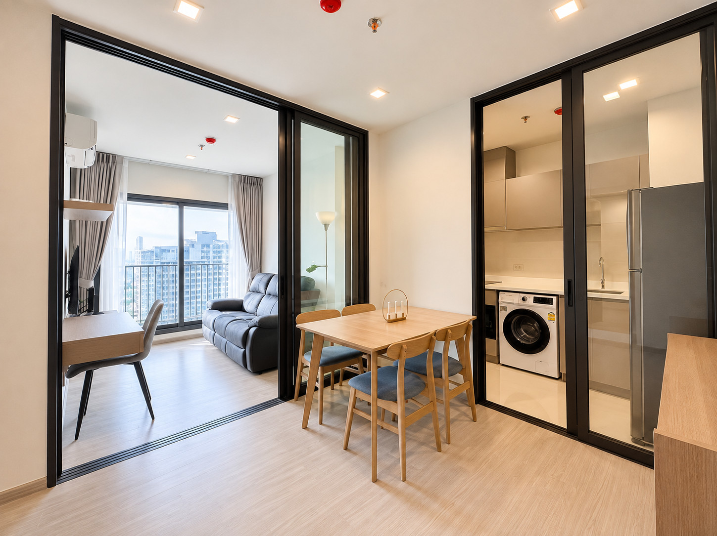 เช่า  1 ห้องนอนพลัส 35 ตรม Life Asoke-Hype ชั้นสูง