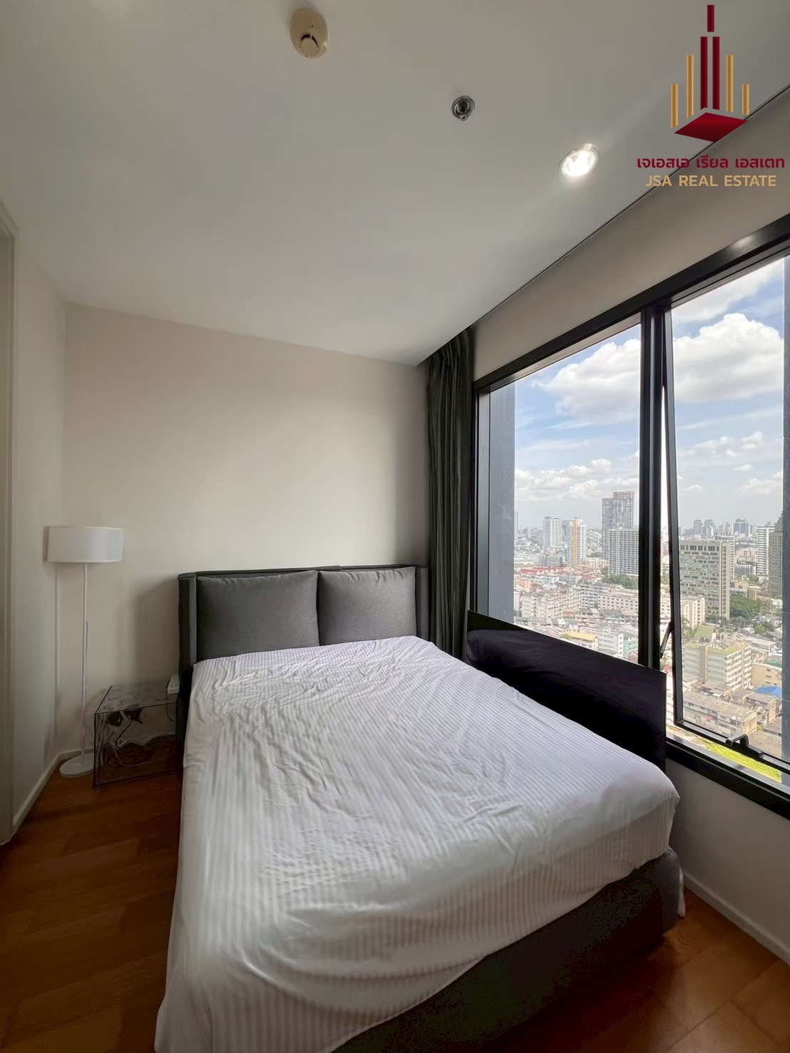 ✨ For Sale: M Ladprao Condo ✨ 💰 Only 3,990,000 THB ✨ For Sale: M Ladprao Condo ✨ 💰 Only 3,990,000 THB