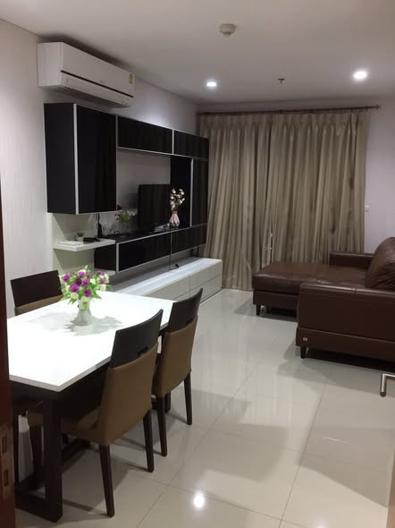 ✨ 1 ห้องนอน บนชั้นสูง วิวเปิดโล่ง เหมาะกับการอยู่อาศัยในเมือง 📍 Villa Sathorn ✨ 1 ห้องนอน บนชั้นสูง วิวเปิดโล่ง เหมาะกับการอยู่อาศัยในเมือง 📍 Villa Sathorn