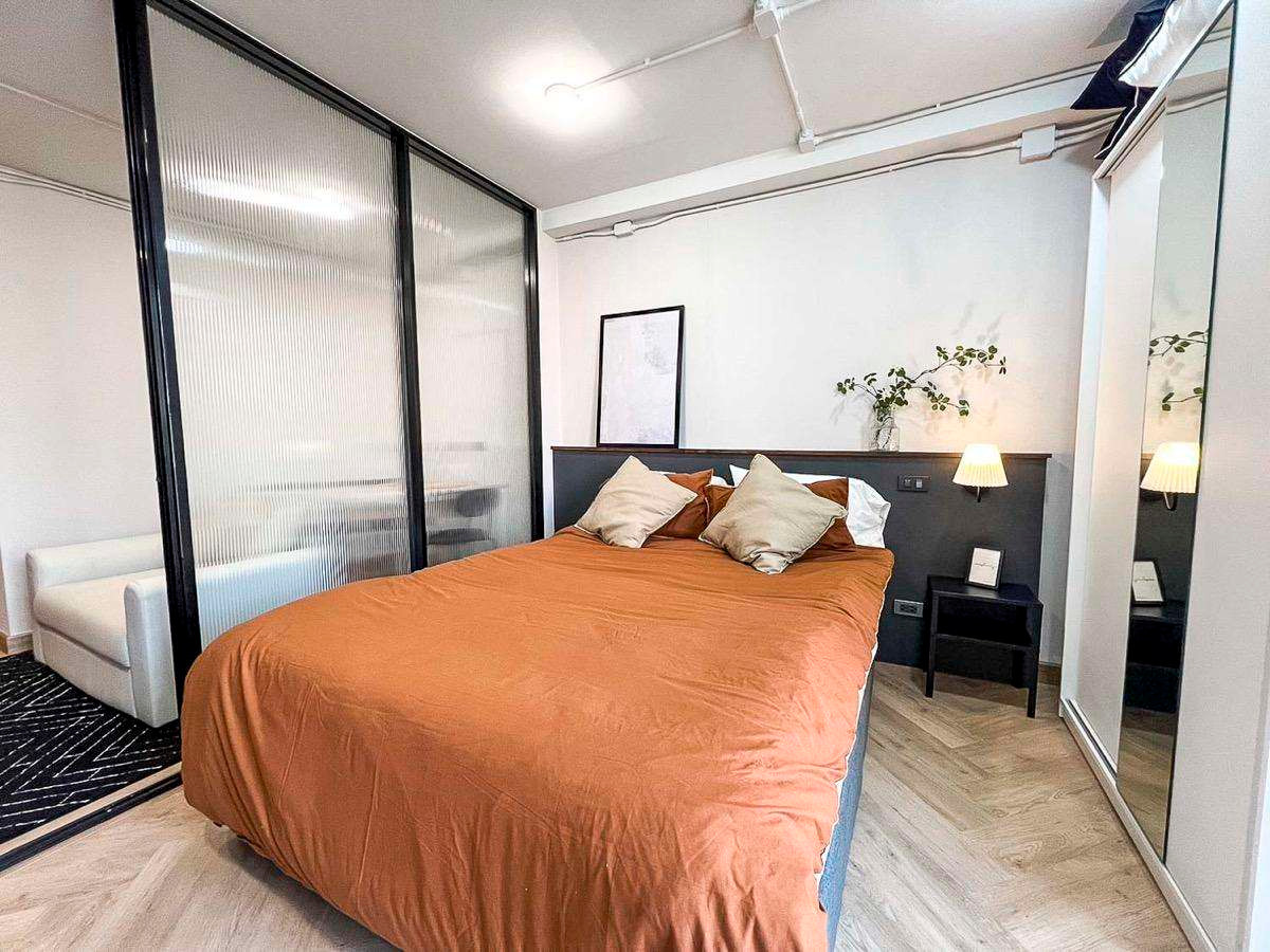 Stylish Studio Apartment Boonyamas Mansion (BM016) | Livinginsider
