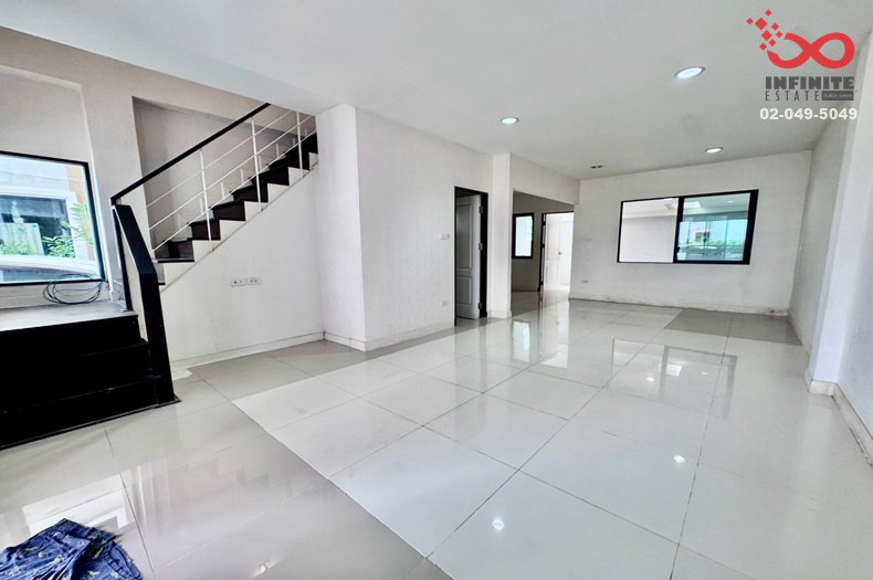 ขายทาวน์โฮม 3 ชั้น หลังริม เดอะ ซิมโฟนี่ นวมินทร์ 163 รีโนเวทใหม่ 20 ตร.ว. ใกล้รถไฟฟ้าสายสีชมพู สถานีคู้บอน – รูปที่ 4