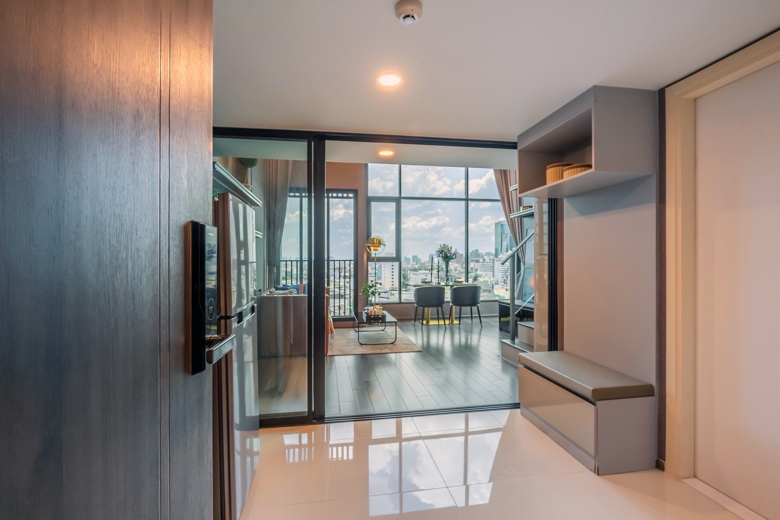 เช่า ➖ 1 ห้องนอนใหญ่ Duplex ใกล้ MRT พระราม9 – รูปที่ 2