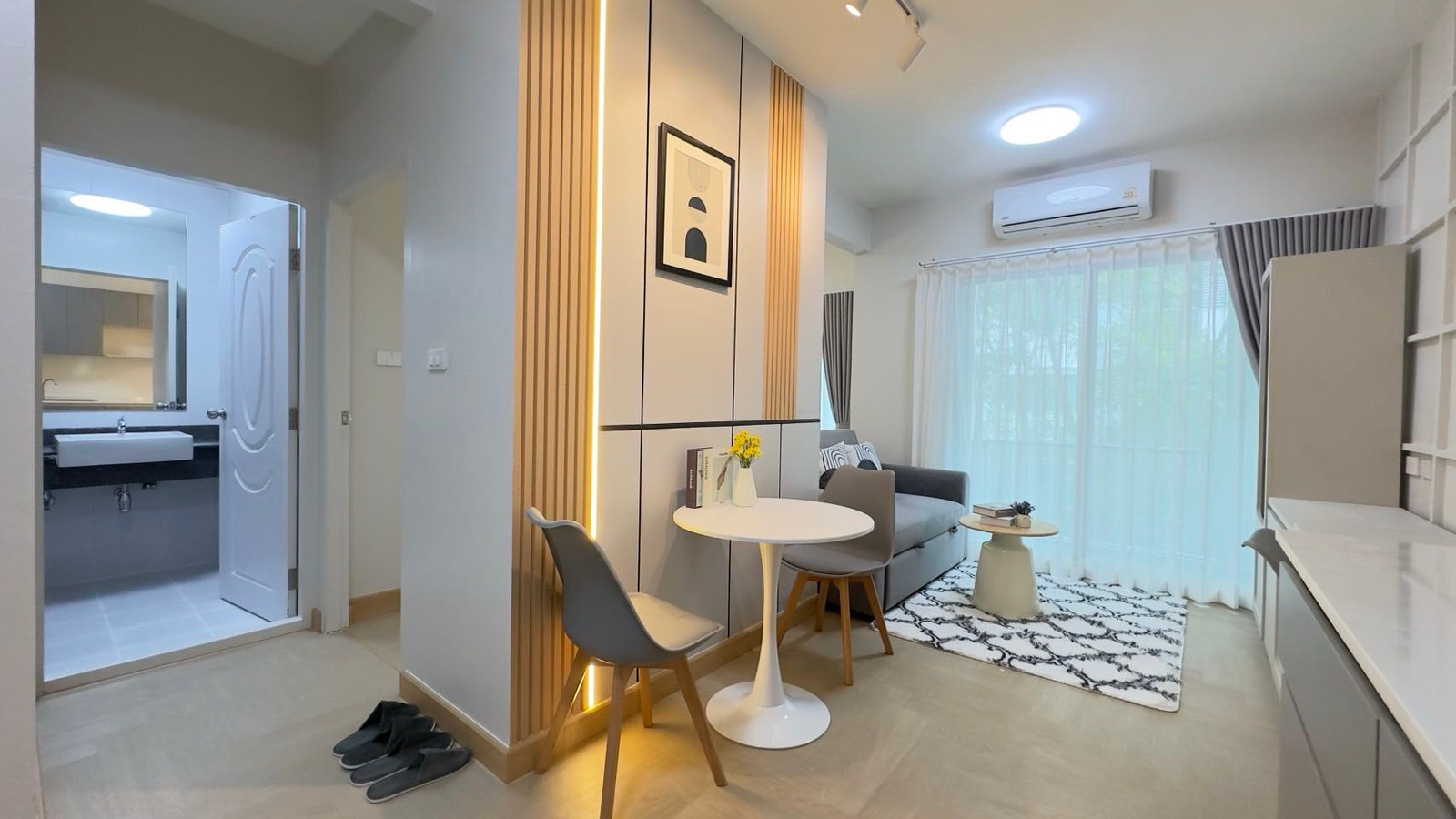 อย่าปล่อยให้เงินเสียเปล่า 💸💸 II A Space Sukhumvit 77 ✨✨ ได้คอนโดห้องใหญ่ 35 ตร.ม. แต่งใหม่ พร้อมอยู่ ใกล้ BTS อ่อนนุช! ผ่อนเริ่มต้น 7 ใบเทา 🚆 อย่าปล่อยให้เงินเสียเปล่า 💸💸 II A Space Sukhumvit 77 ✨✨ ได้คอนโดห้องใหญ่ 35 ตร.ม. แต่งใหม่ พร้อมอยู่ ใกล้ BTS อ่อนนุช! ผ่อนเริ่มต้น 7 ใบเทา 🚆